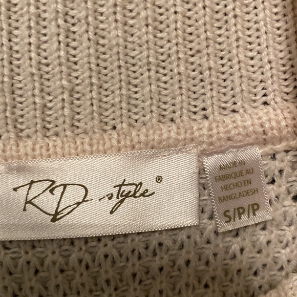 Top - Picture 5 of 8